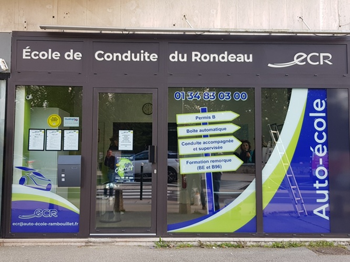 Conception, impression et pose d'un virophanie pour l'auto-école du Rondeau de Rambouillet