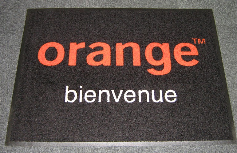 tapis de sol personnalisé